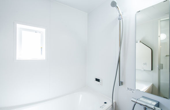 お風呂（浴室）掃除の手間を減らすなら、お風呂上がりのひと手間が効果的！