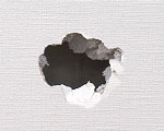 壁の穴イメージ
